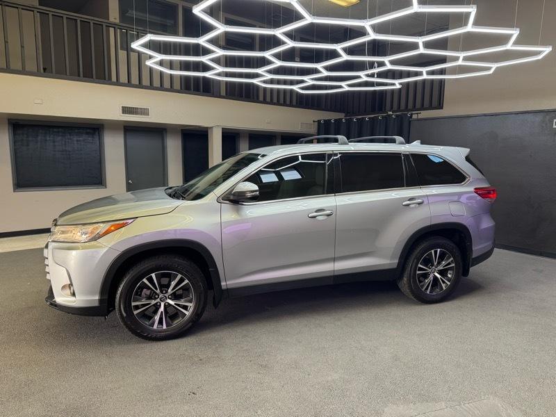 Toyota Highlander LE Plus AWD V6 2019