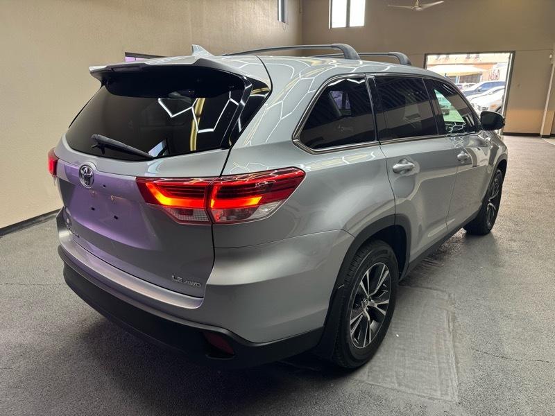 Toyota Highlander LE Plus AWD V6 2019