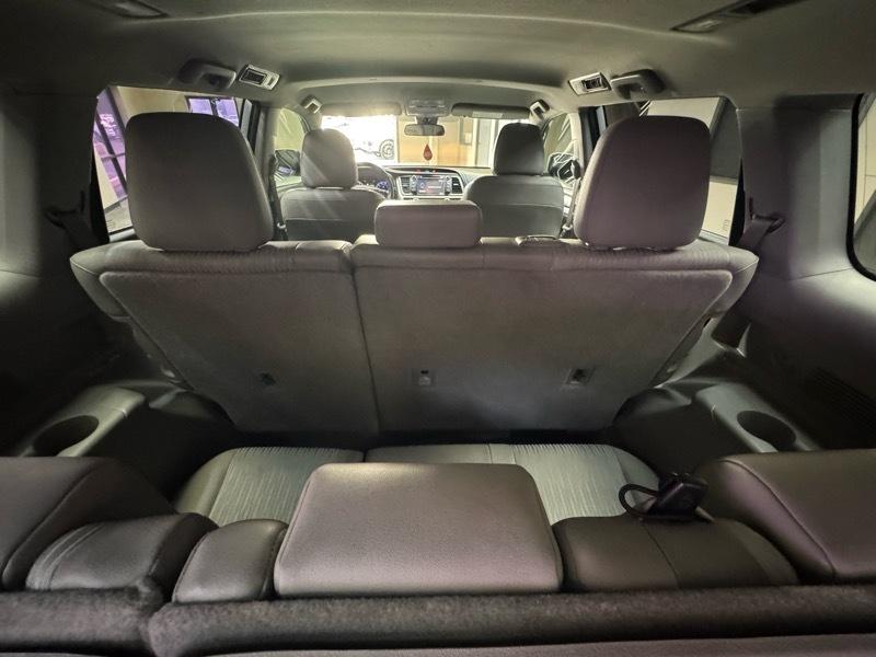 Toyota Highlander LE Plus AWD V6 2019