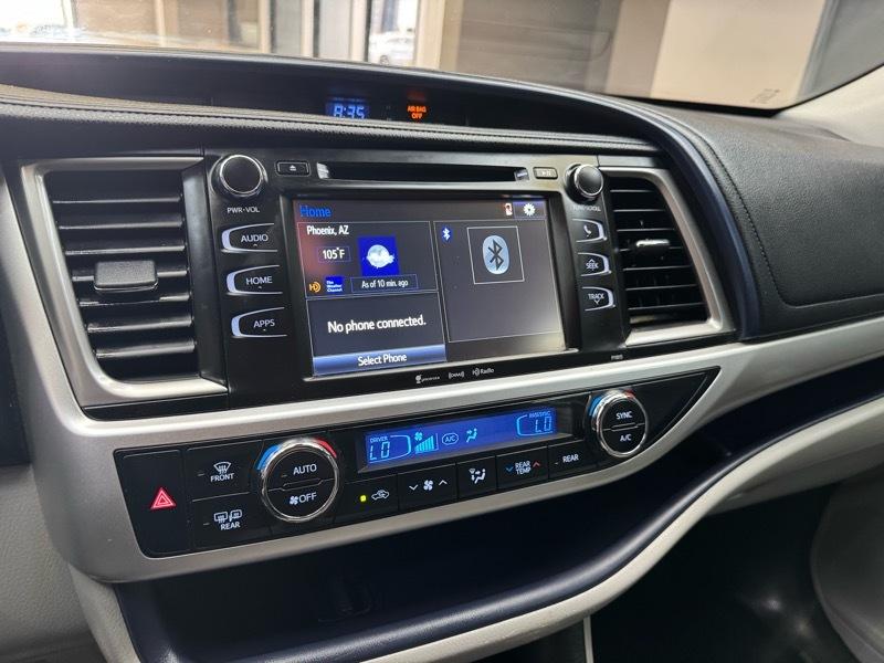 Toyota Highlander LE Plus AWD V6 2019