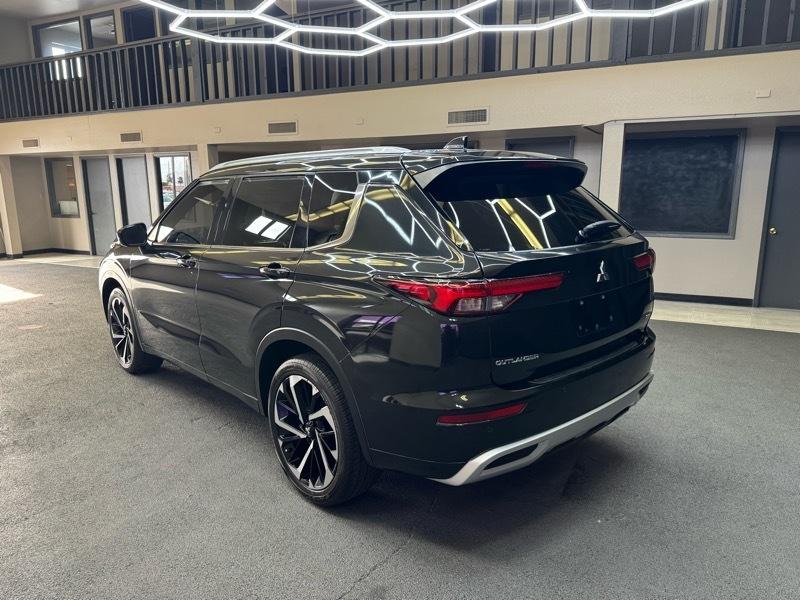 Mitsubishi Outlander SEL 2WD 2022
