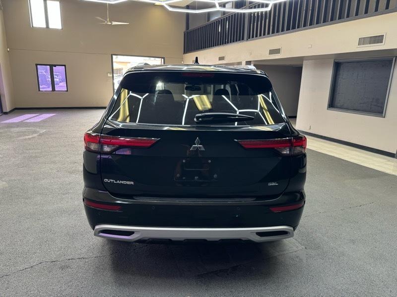 Mitsubishi Outlander SEL 2WD 2022