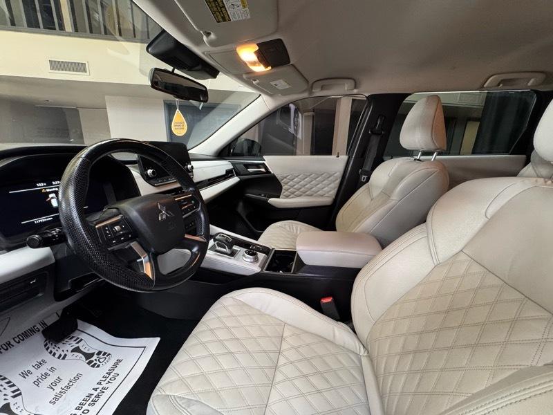 Mitsubishi Outlander SEL 2WD 2022