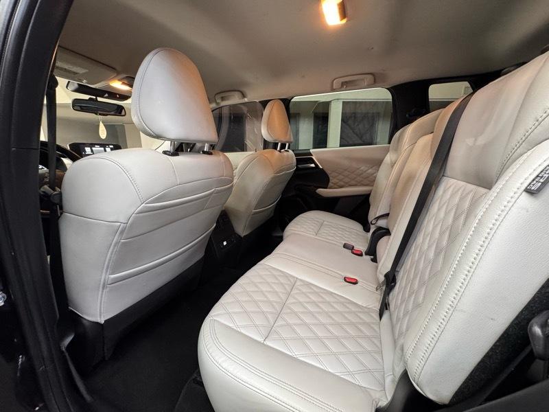 Mitsubishi Outlander SEL 2WD 2022