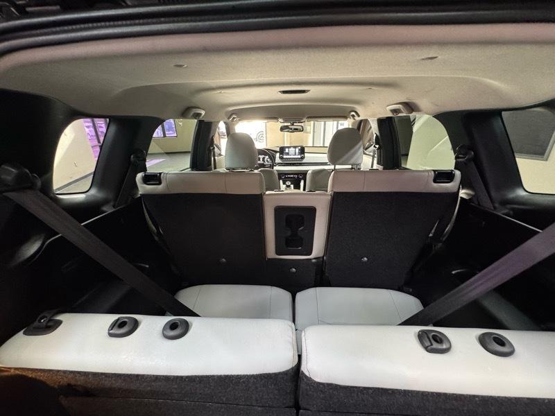 Mitsubishi Outlander SEL 2WD 2022