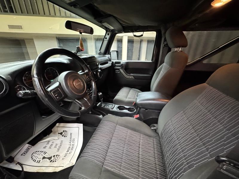 Jeep Wrangler Sport 4WD 2012