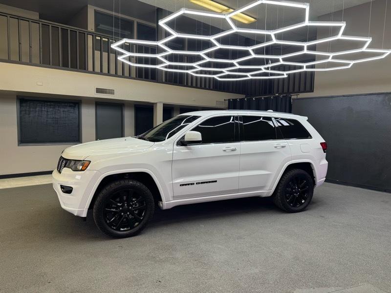 Jeep Grand Cherokee  2017