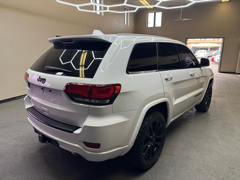 Jeep Grand Cherokee  2017