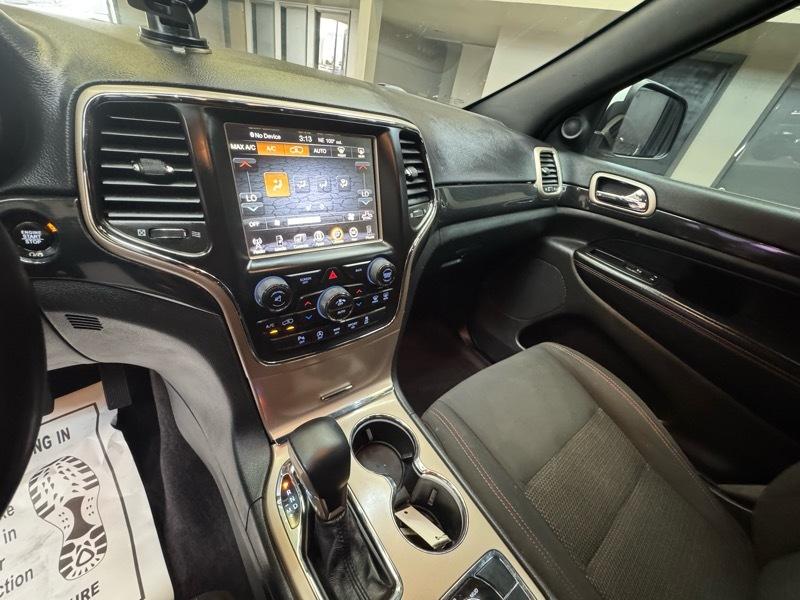 Jeep Grand Cherokee  2017