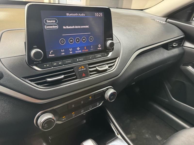 Nissan Altima 2.5 SV 2021