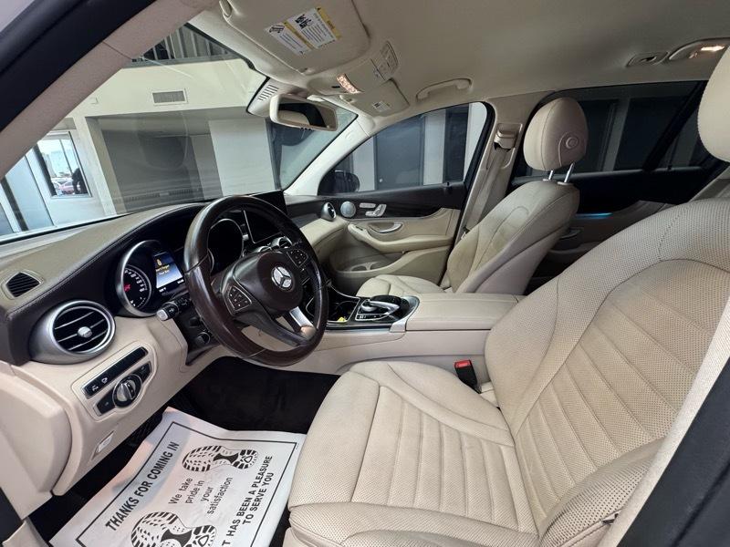 Mercedes-Benz GLC-Class GLC300 4MATIC 2017