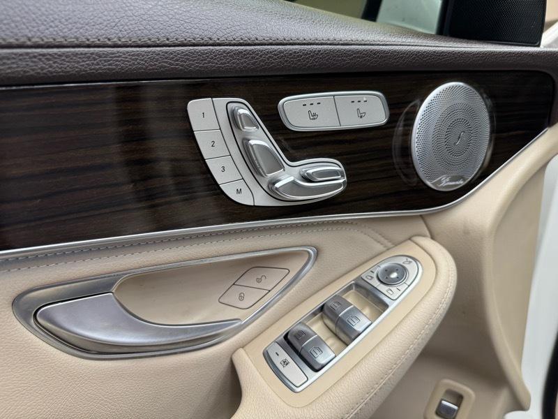 Mercedes-Benz GLC-Class GLC300 4MATIC 2017