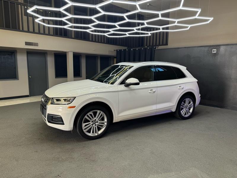 Audi Q5 2.0T Premium Plus quattro 2019