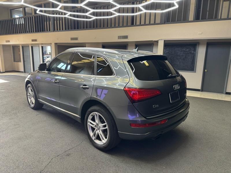 Audi Q5 2.0T Premium quattro 2016