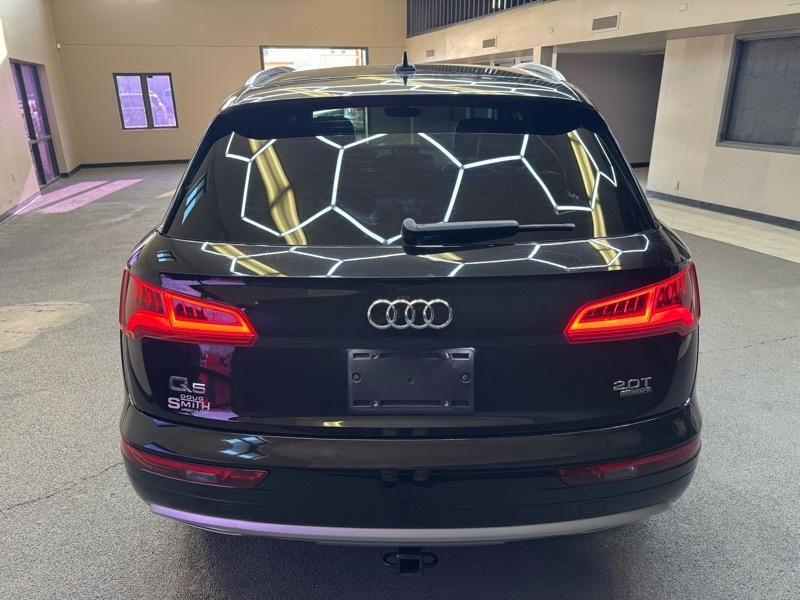 Audi Q5 2.0T Premium quattro 2018