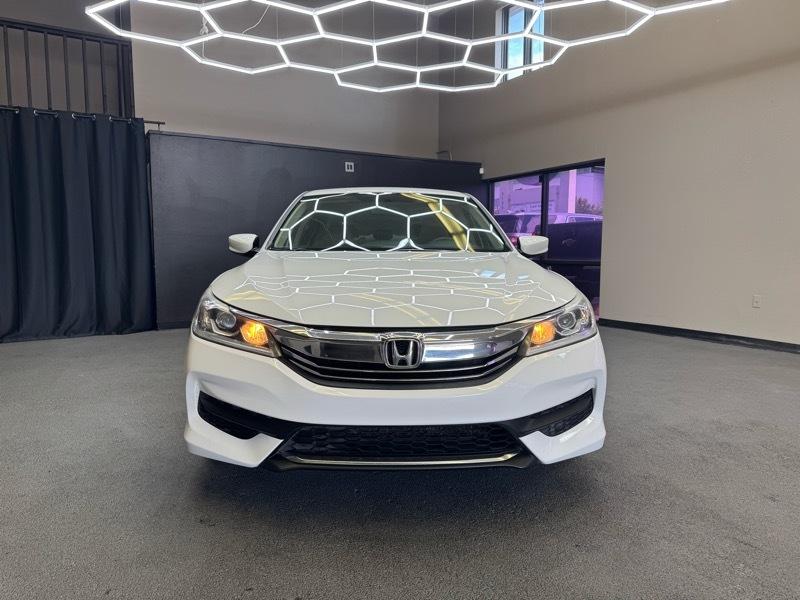 Honda Accord LX Sedan CVT 2017