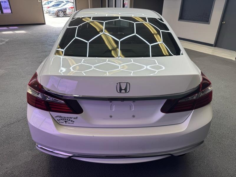 Honda Accord LX Sedan CVT 2017
