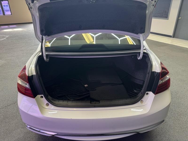 Honda Accord LX Sedan CVT 2017