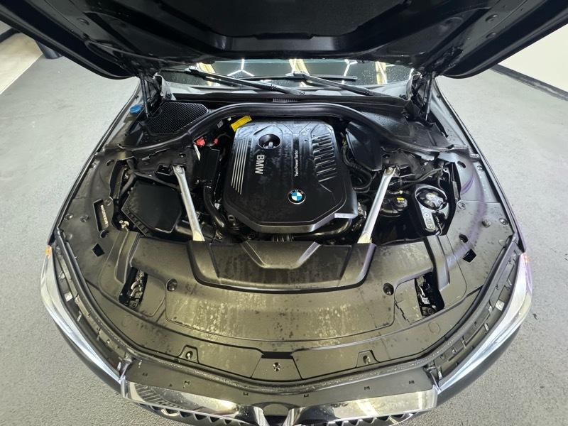 BMW 7-Series 740i 2019