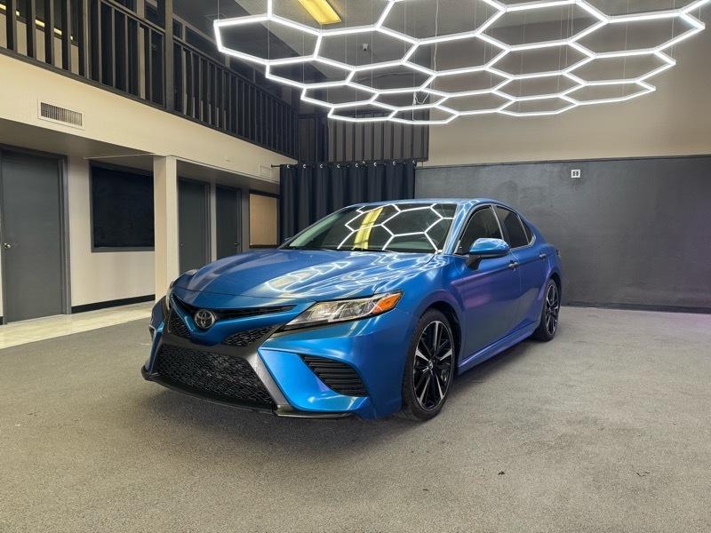 Toyota Camry SE 2018
