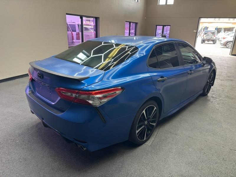 Toyota Camry SE 2018