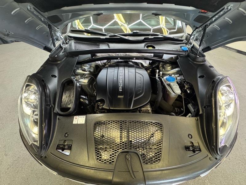 Porsche Macan AWD 2017