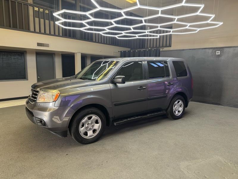 Honda Pilot LX 2WD 5-Spd AT 2015