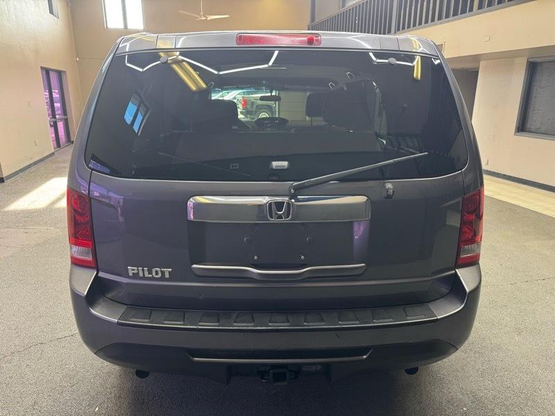 Honda Pilot LX 2WD 5-Spd AT 2015