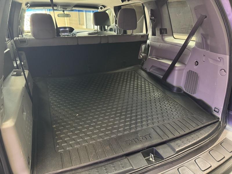 Honda Pilot LX 2WD 5-Spd AT 2015