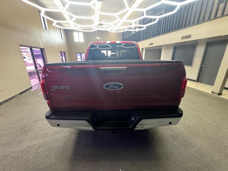 Ford F-150 Lariat SuperCrew 5.5-ft. Bed 4WD 2015