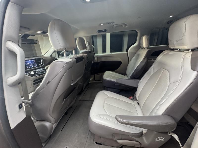 Chrysler Pacifica Touring-L Plus 2018