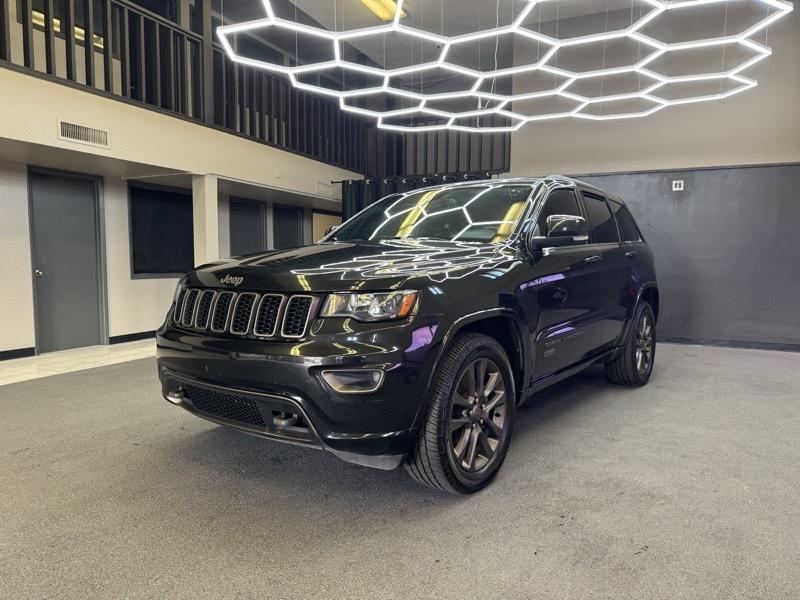 Jeep Grand Cherokee  2016