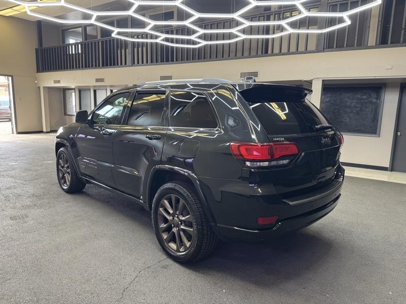 Jeep Grand Cherokee  2016