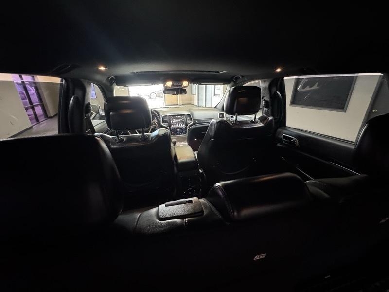 Jeep Grand Cherokee  2016