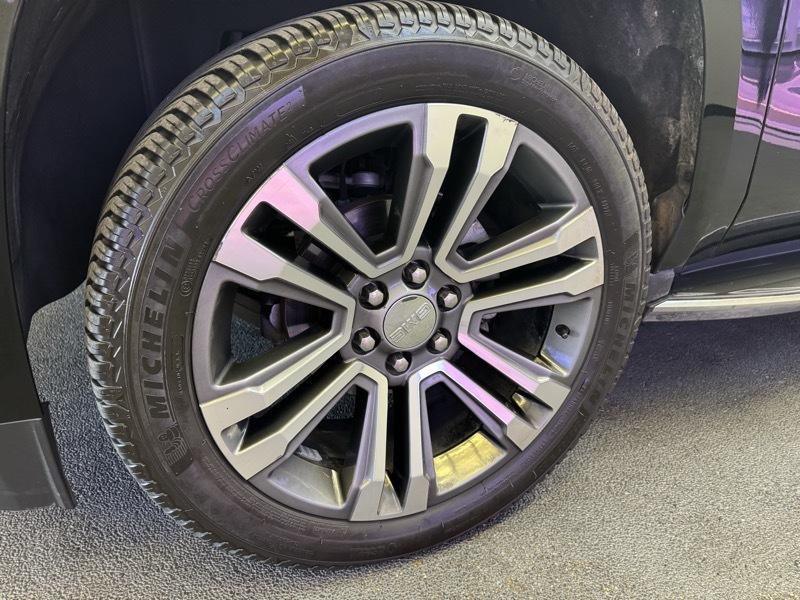 GMC Yukon SLE 2WD 2015