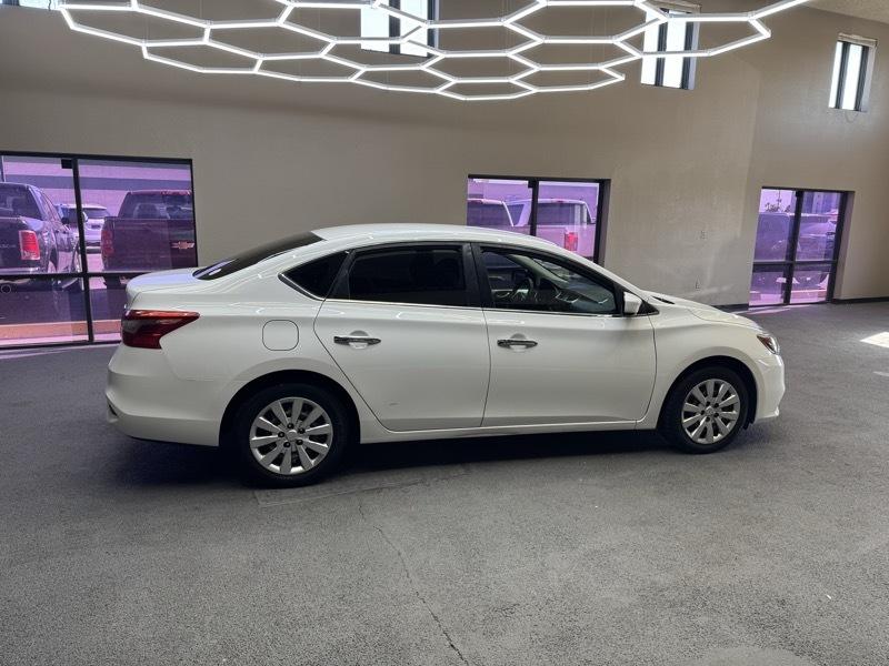 Nissan Sentra S CVT 2018