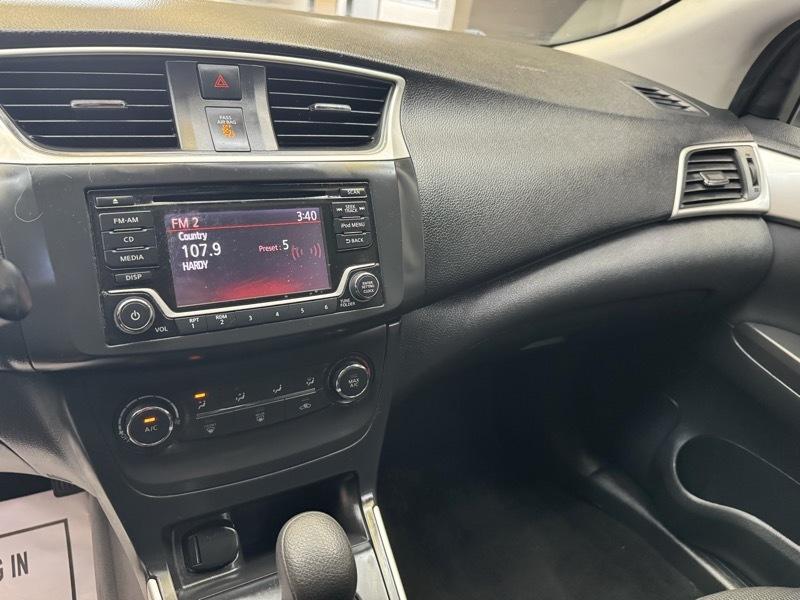 Nissan Sentra S CVT 2018