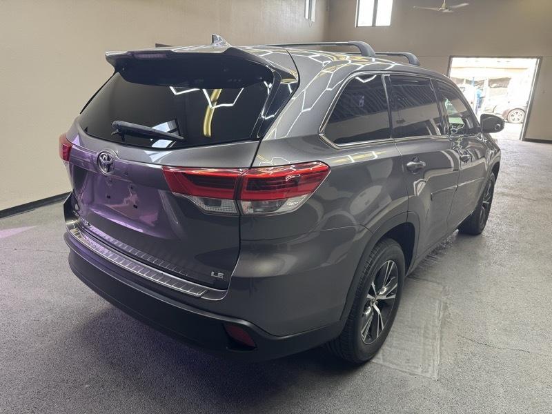 Toyota Highlander LE Plus FWD V6 2018