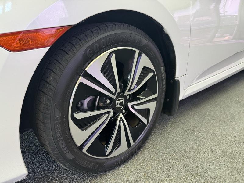 Honda Civic EX-T Sedan CVT 2016