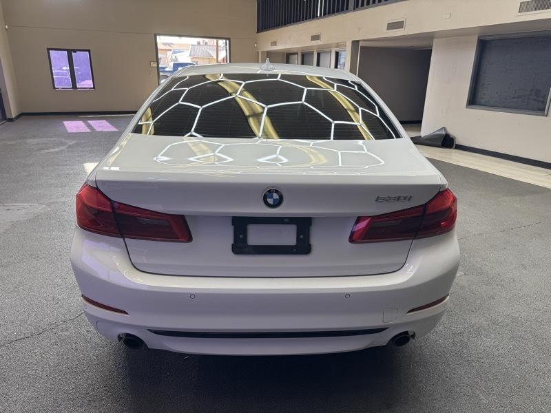 BMW 5-Series 530i 2017