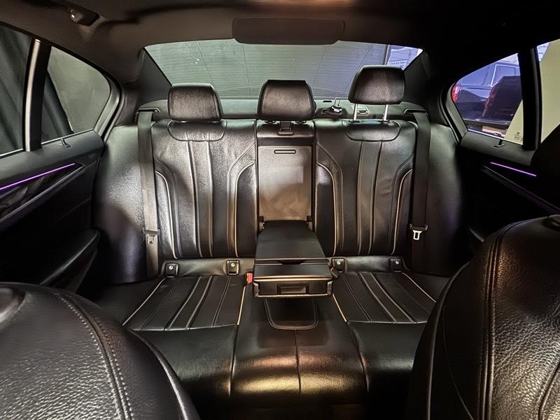 BMW 5-Series 530i 2017