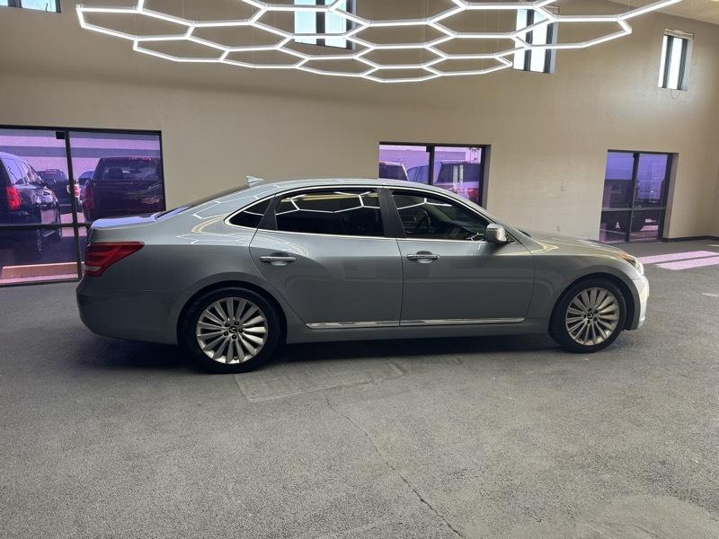 Hyundai Equus Signature 2016