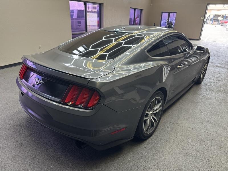 Ford Mustang EcoBoost Coupe 2015