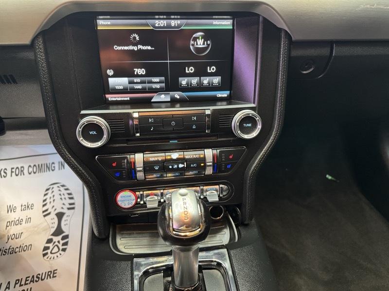Ford Mustang EcoBoost Coupe 2015