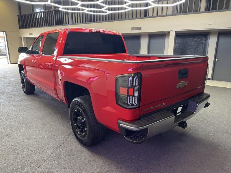 Chevrolet Silverado 1500 LT Crew Cab 2WD 2017