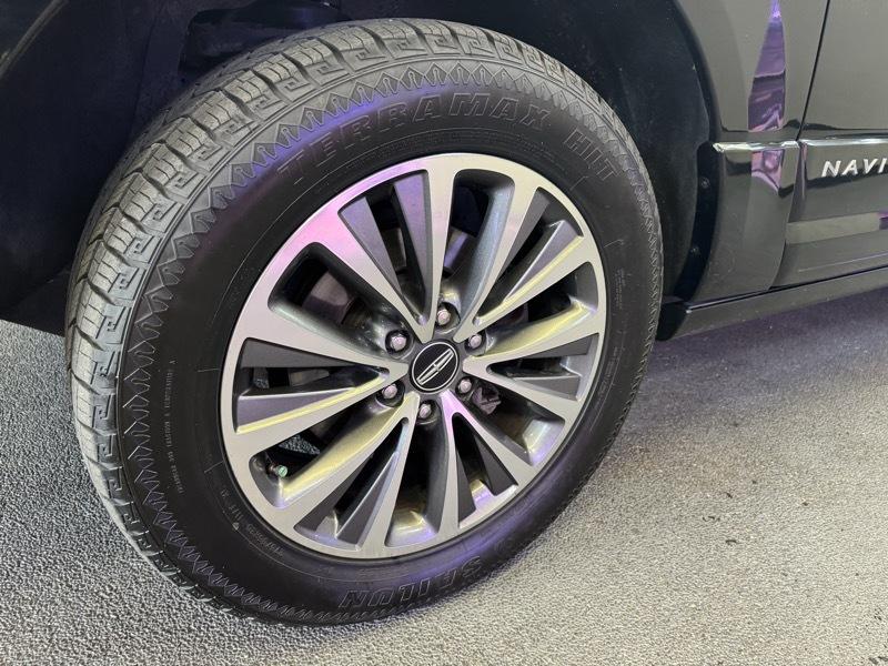 Lincoln Navigator Select 2WD 2016