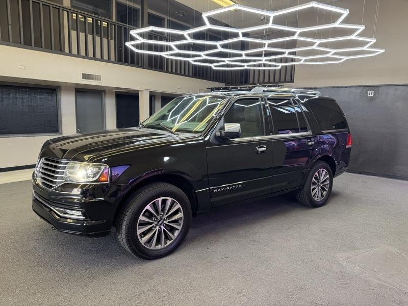 Lincoln Navigator Select 2WD 2016