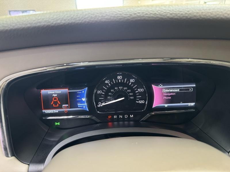 Lincoln Navigator Select 2WD 2016