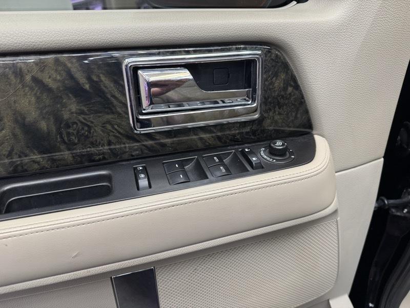 Lincoln Navigator Select 2WD 2016