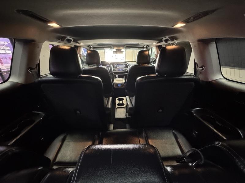 Toyota Highlander SE AWD V6 2018